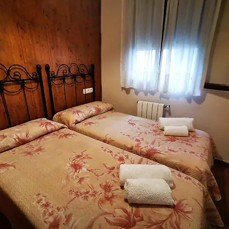 奥吉瓦露营酒店 2* 奥尔希瓦